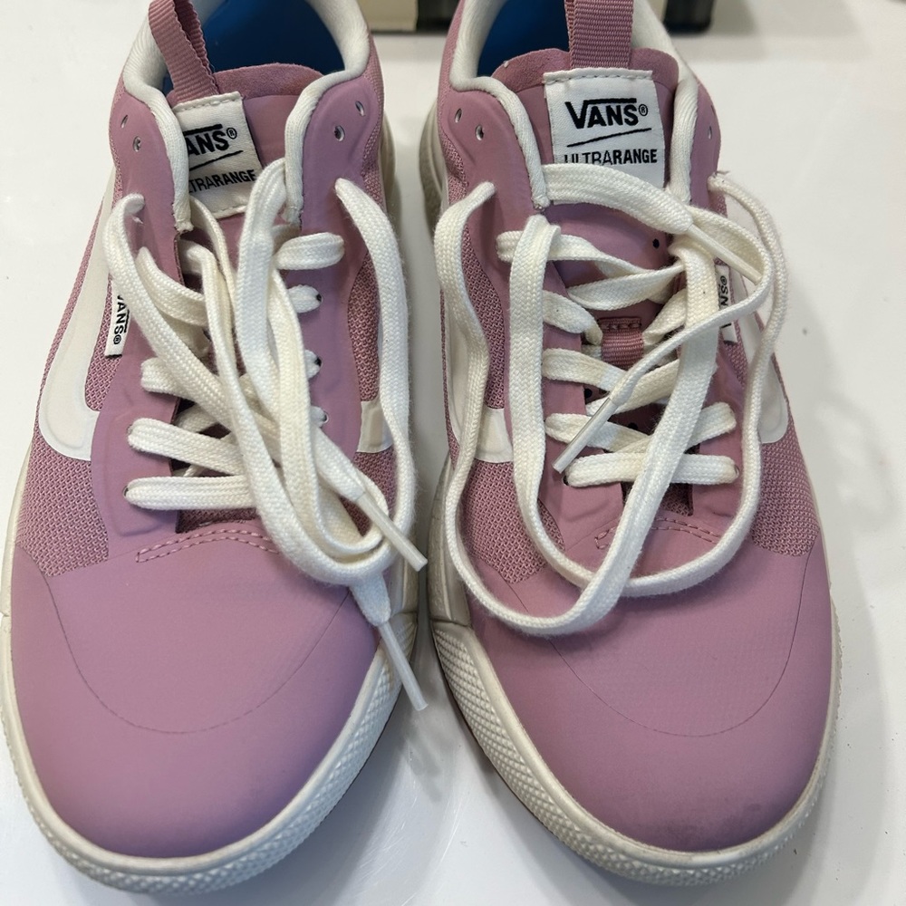 Van’s Ultrarange Sneakers